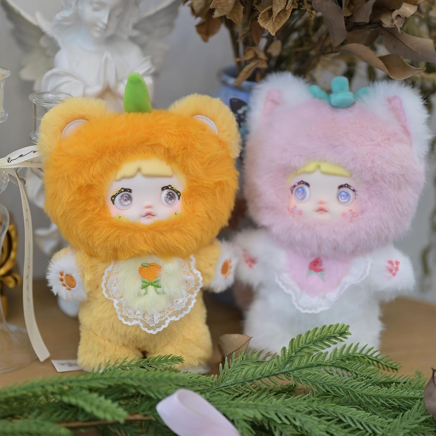 Nommi Plush Charm