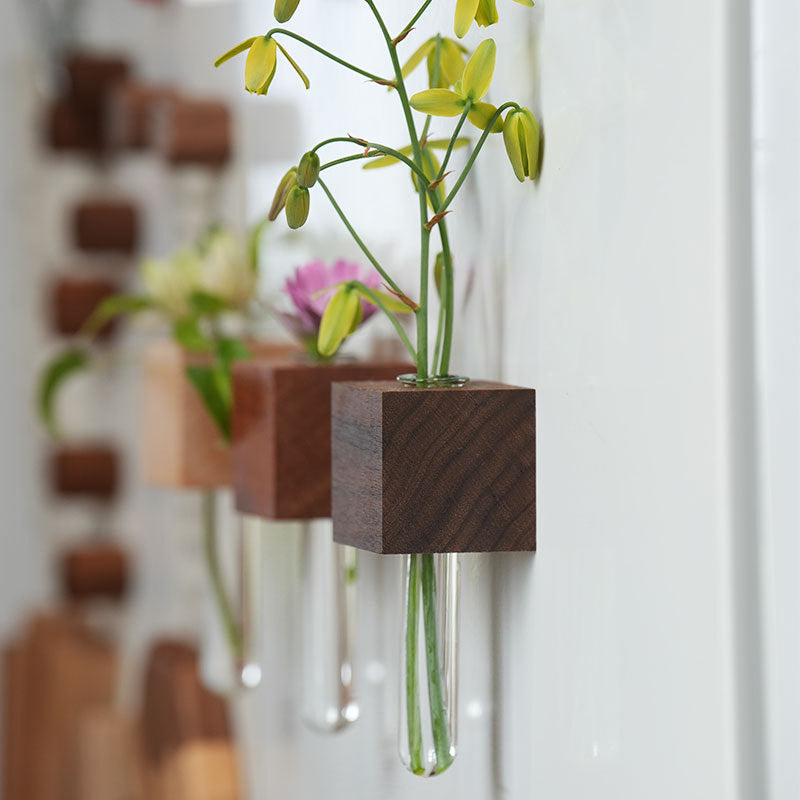 Megnetic Palant Holder