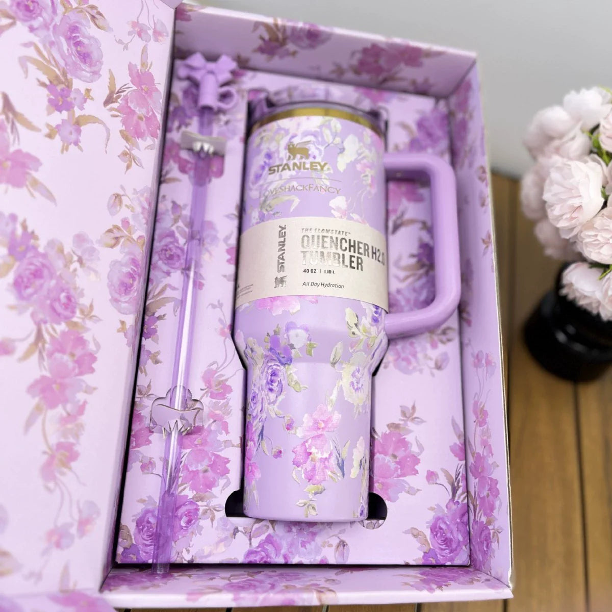 Floral Tumbler With Straw