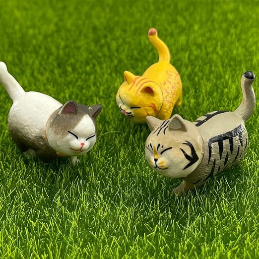 Cute Cats Figures