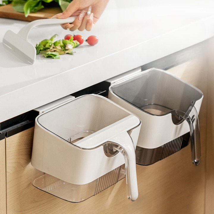 Kitchen Waste Bin with Scraper