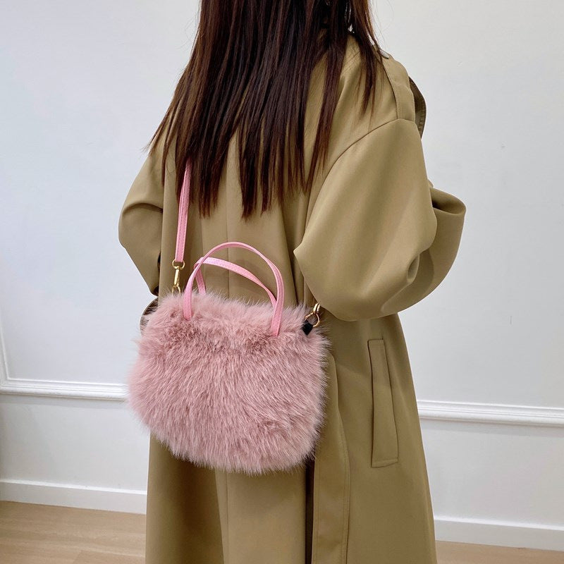 Elegant Fluffy Handbag