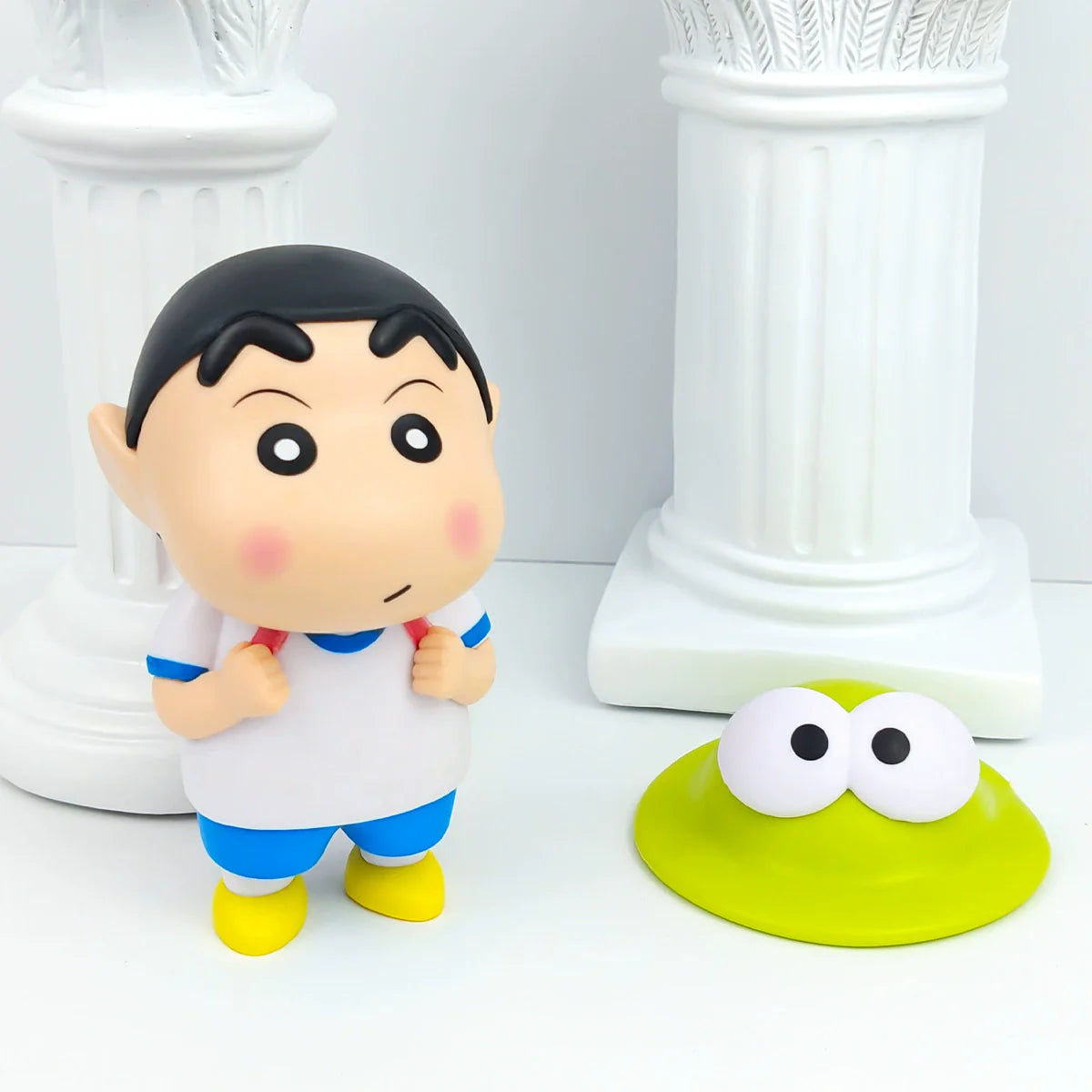 Shinchan Figurines