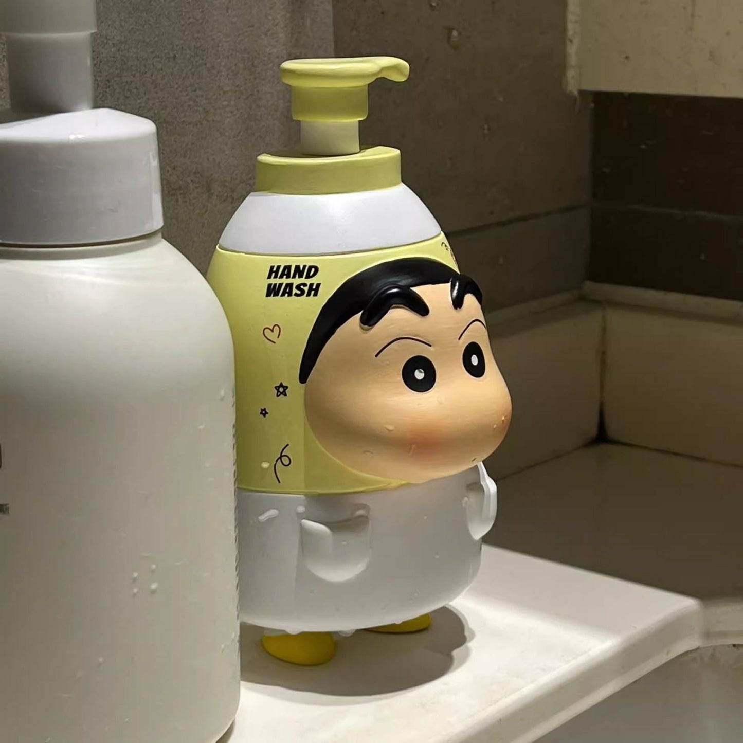 Shin-chan handwash bottle and anime figures