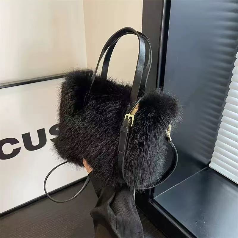 Elegant Fluffy Handbag