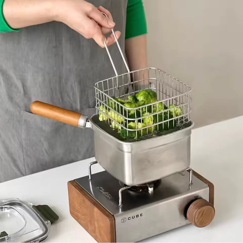 2-in-1 Fryer & Food Storage Container