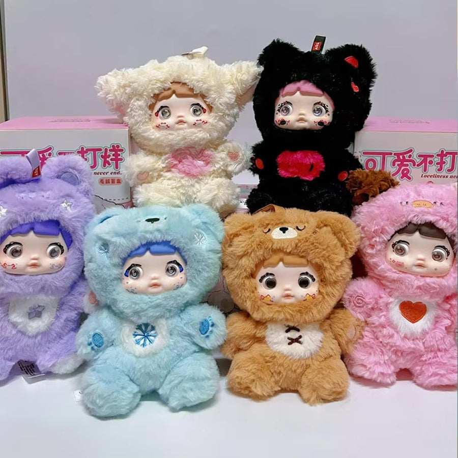 Nommi Plush Charm
