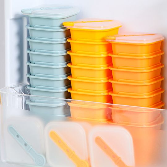 Ice Cube Container