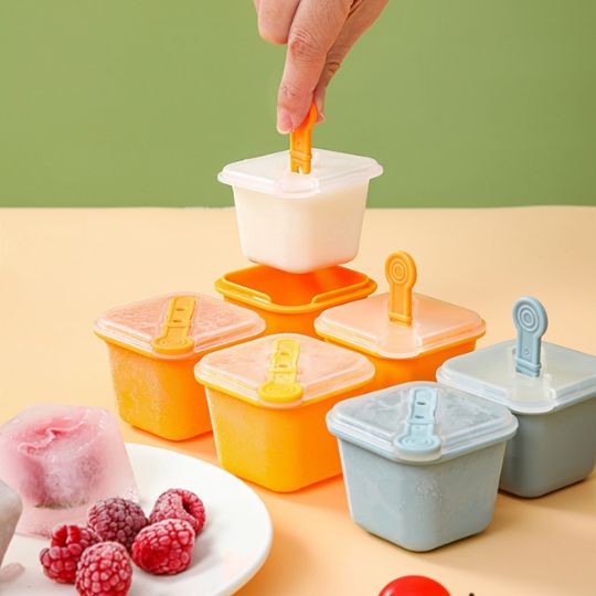 Ice Cube Container