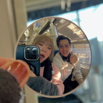 Tiny Selfie Mirror
