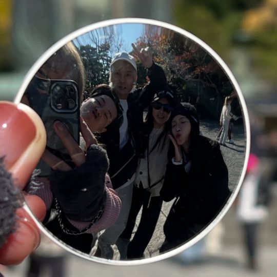 Tiny Selfie Mirror