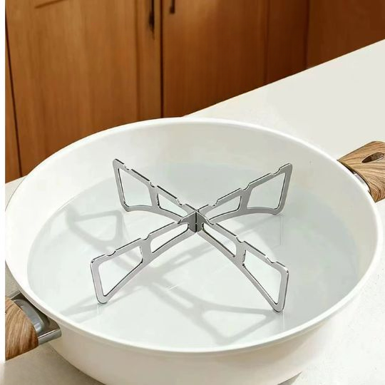 Cross Wok Holder