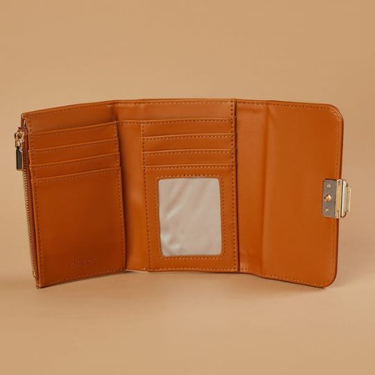 Elegant Fold Wallet