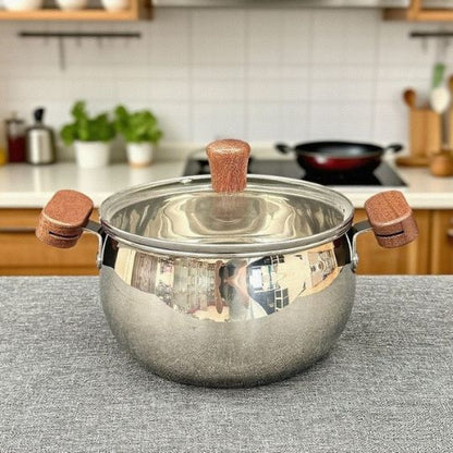 Wooden Grip Pot