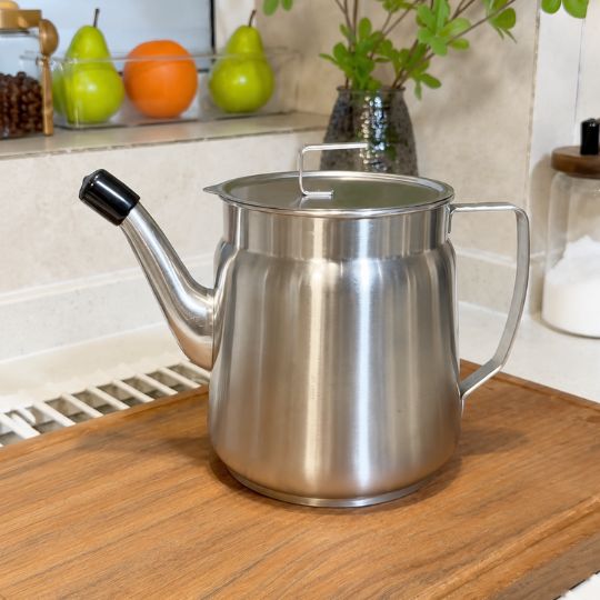 Premium Steel Oil Kettle