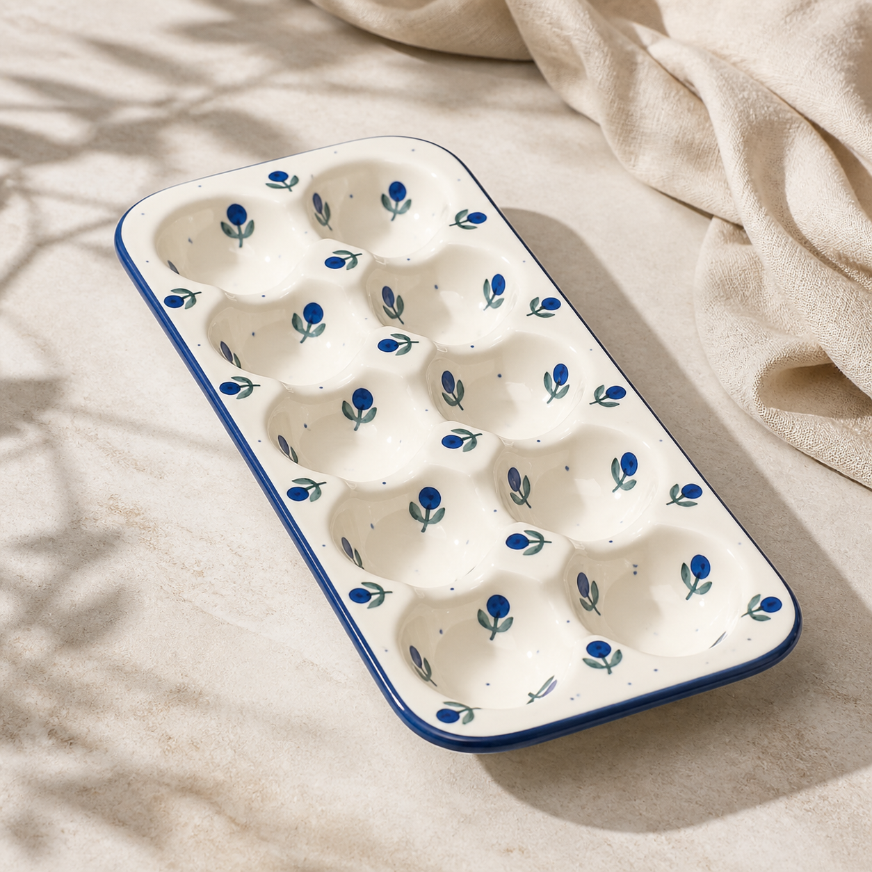 Blueberry Bloom ceramic egg tray hero