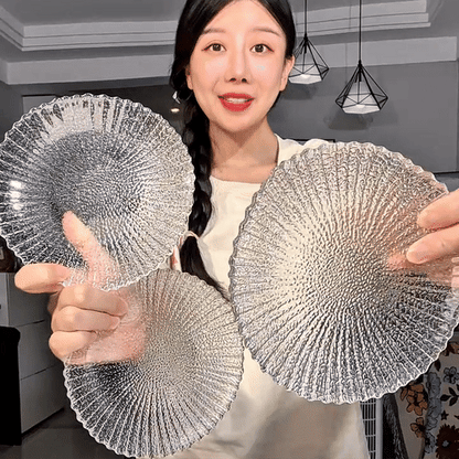 Sunburst Textured Glass Plate Set