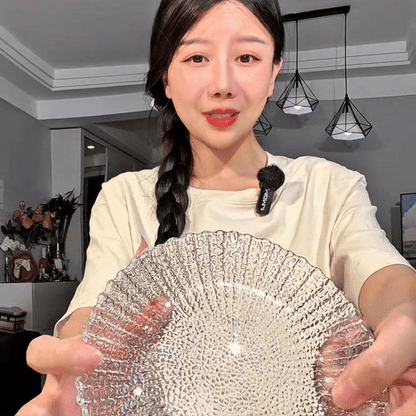 Sunburst Textured Glass Plate Set