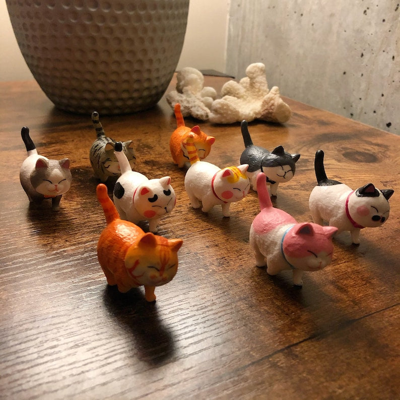 Cute Cats Figures