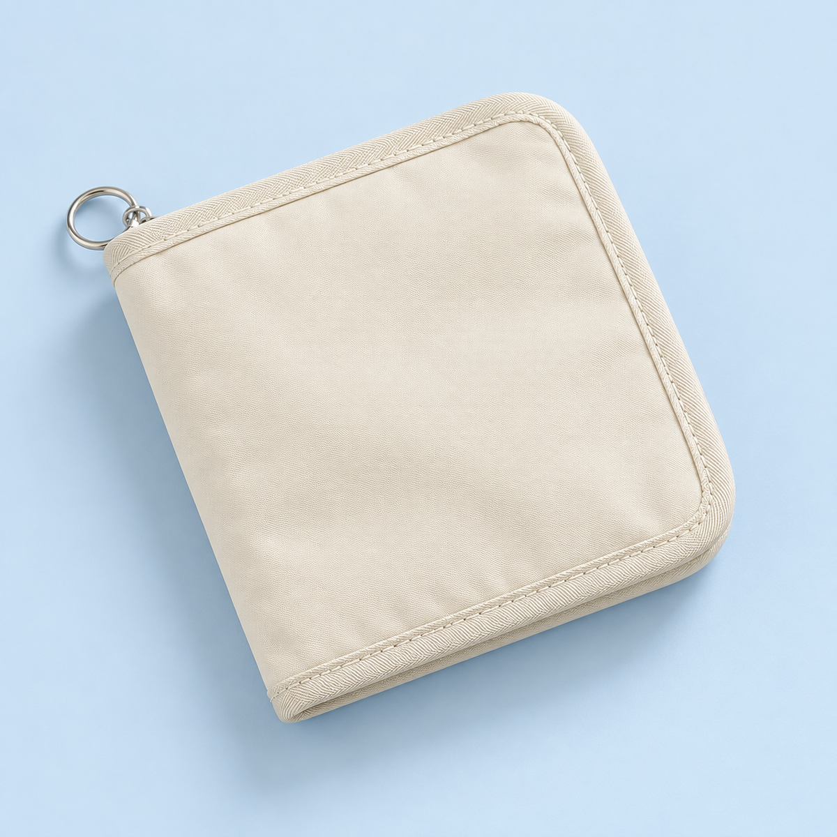 Little Care Travel Pouch – plain hero