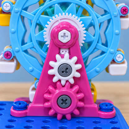 Interlocking wheel mechanism