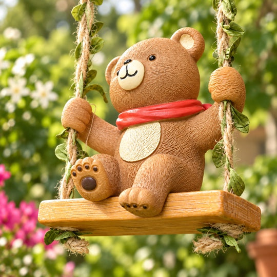 Swinging Bear Garden Décor texture and craftsmanship