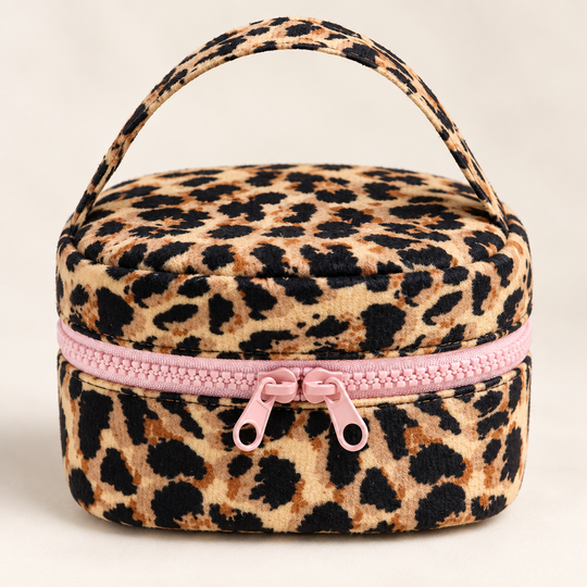 Double zipper detail of Wild Chic Makeup Organizer